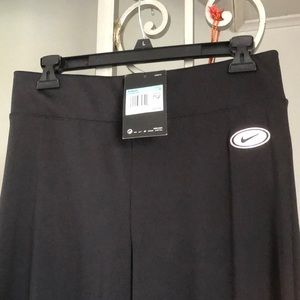 New Authentic Nike Women Loose Pants